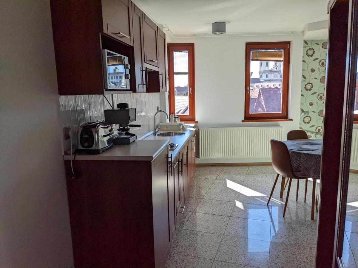 Minaret Apartman Эгер Экстерьер фото