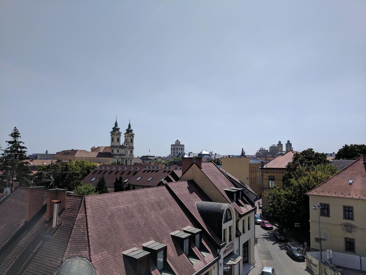 Minaret Apartman Эгер Экстерьер фото